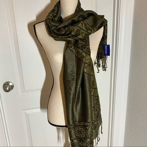 Olive Green Vivi Designs Cutout Fringe Scarf Large NWT